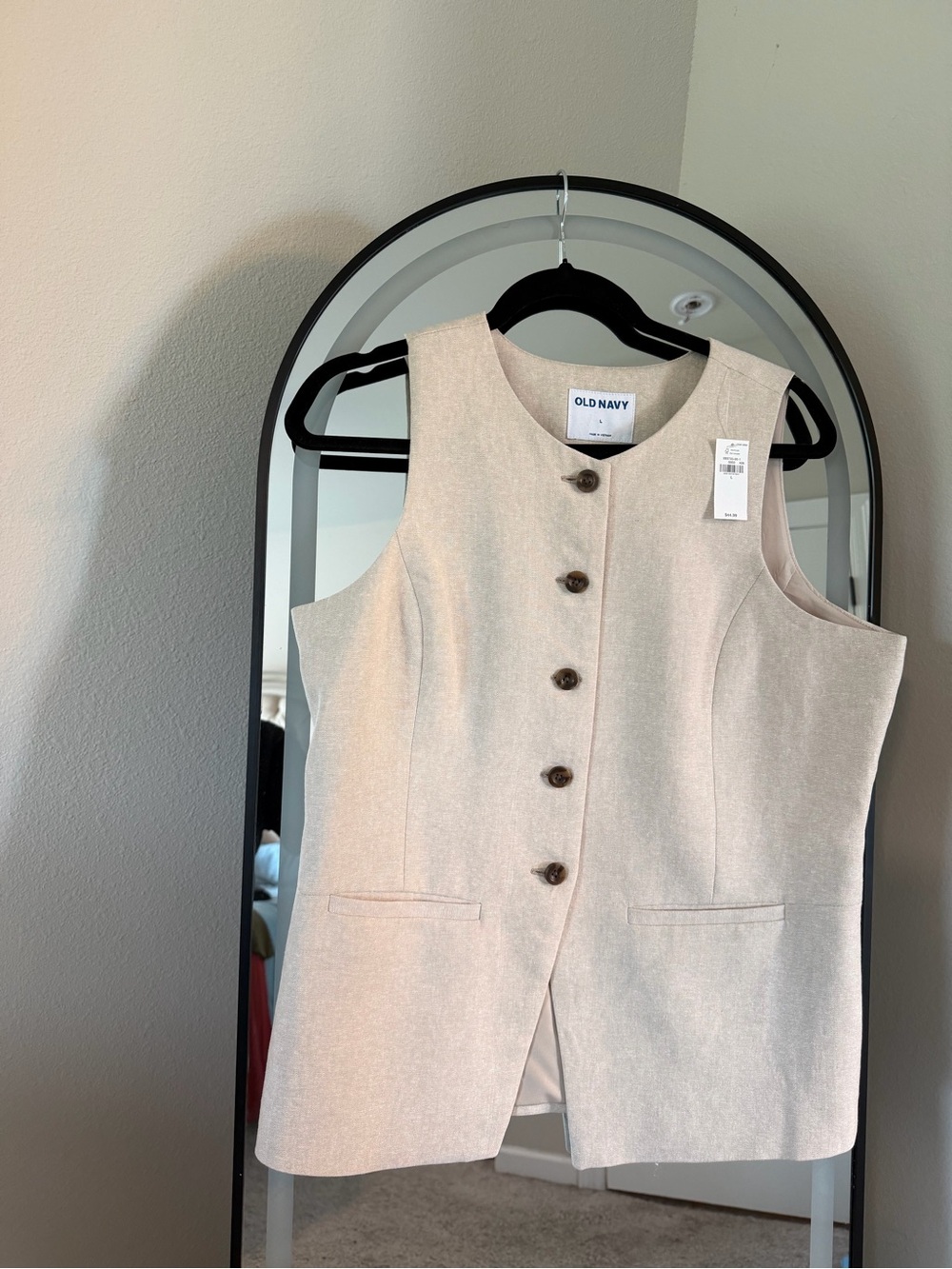 Old Navy Women's Cream Button-Front Vest